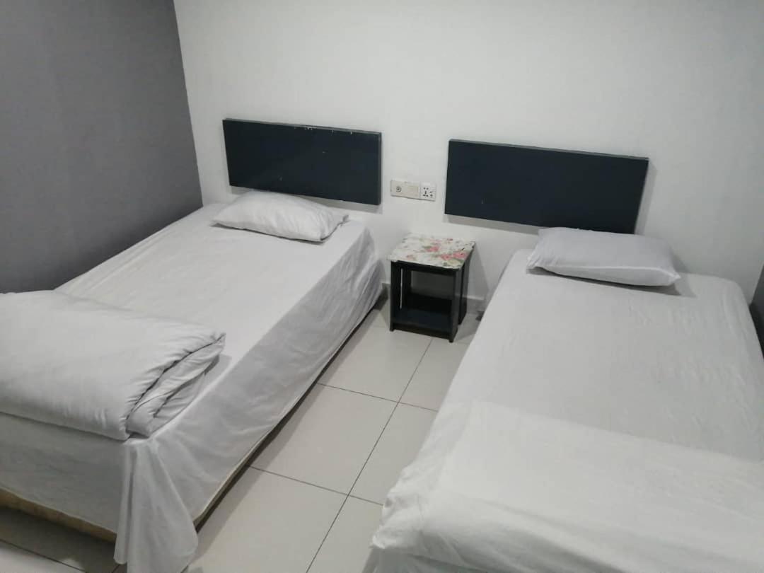 Hotel Rim Global Pj21 Kampong Baharu Sungai Way ภายนอก รูปภาพ