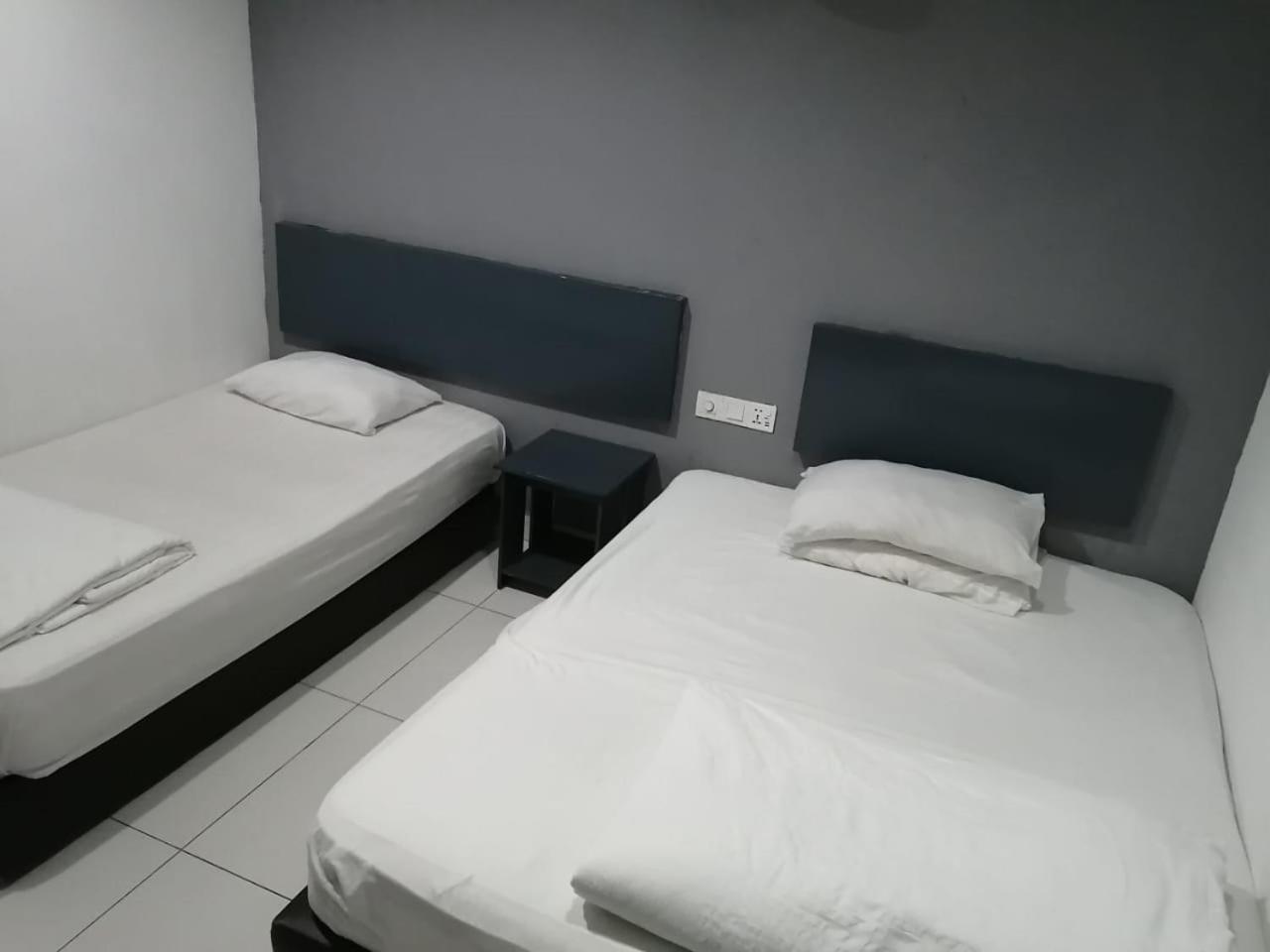 Hotel Rim Global Pj21 Kampong Baharu Sungai Way ภายนอก รูปภาพ